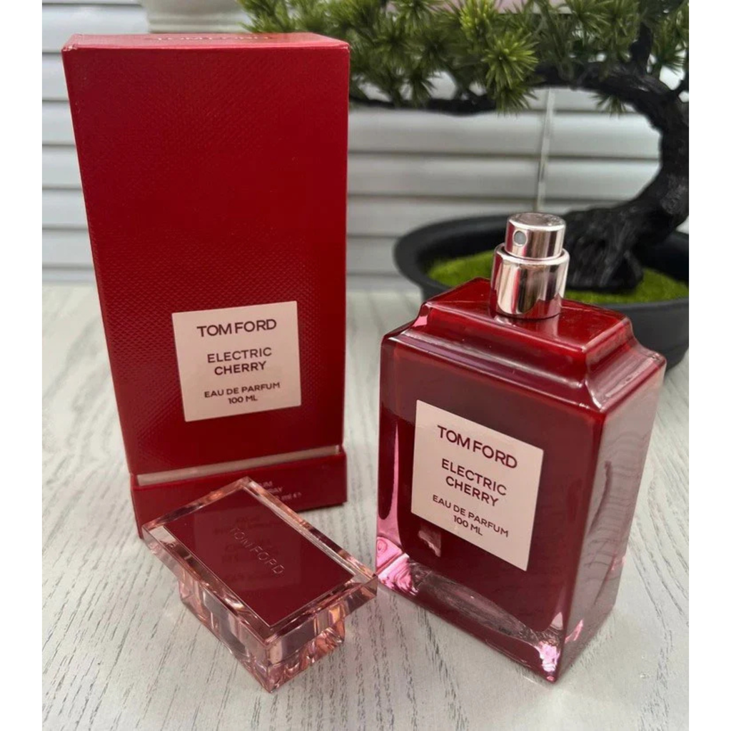 Tom Ford Electric Cherry perfume bottle and packaging | pharmaelegance